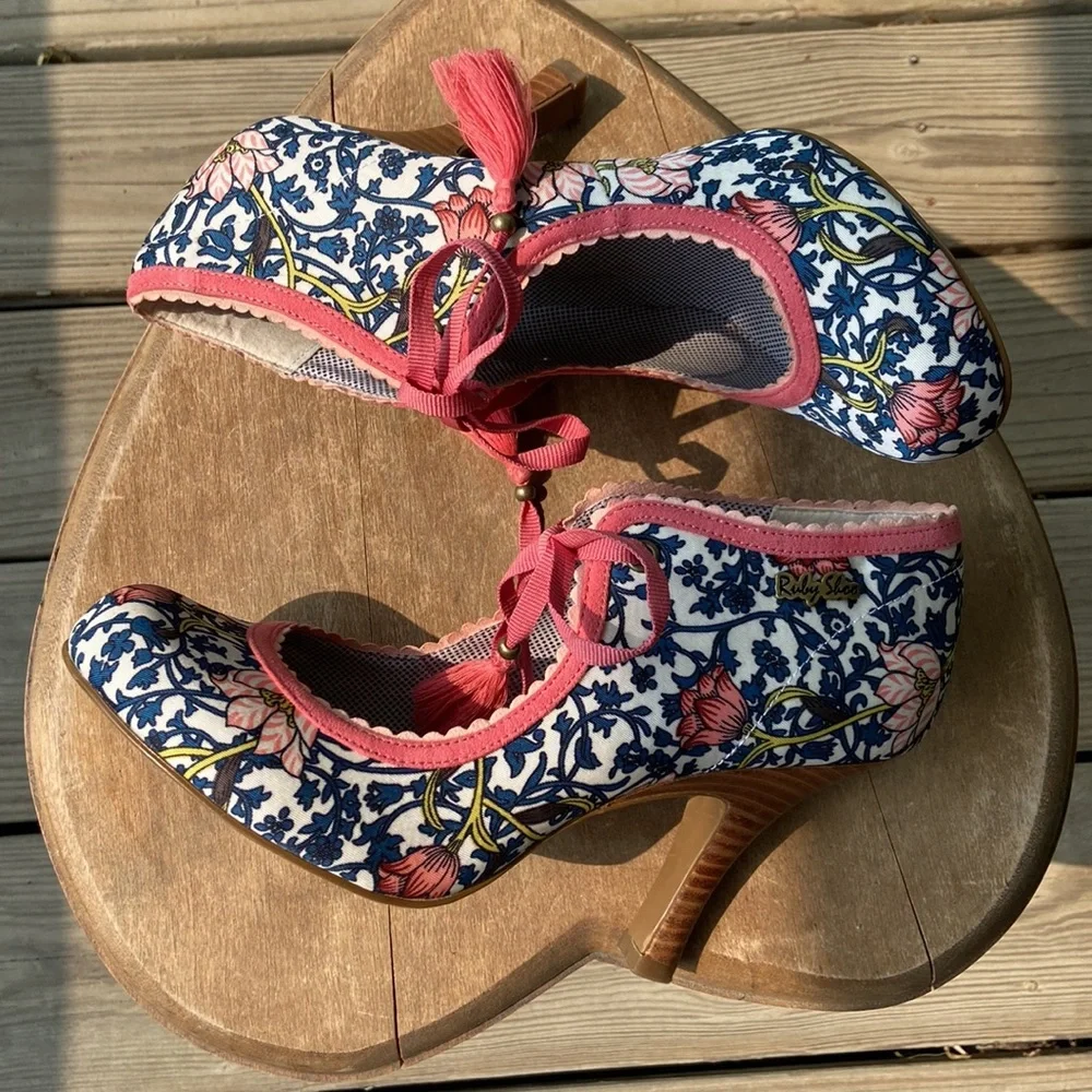 Ruby Shoo Willow ModCloth Floral Tassel Tie Heel Shoes Women’s Size 9 - Picture 6 of 12